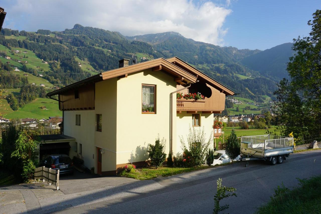 Haus Dornauer Apartment Hippach Exterior photo